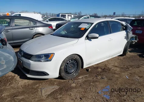 2014 Volkswagen Jetta 1.8T Se from USA, damaged, VIN 3VWD17AJ2EM390955